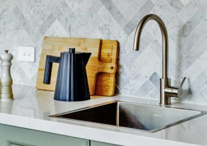 Newtown_Kitchen_Zoom_Sink